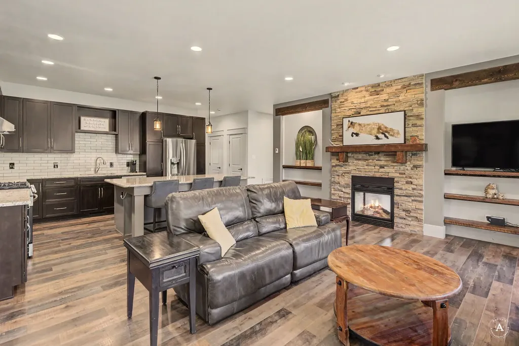 8 High View Road Clancy MT 59634