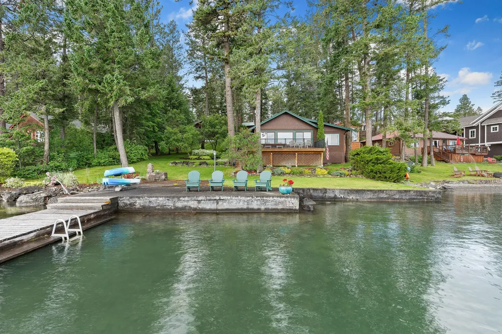 381 Caroline Point Lakeside MT 59922