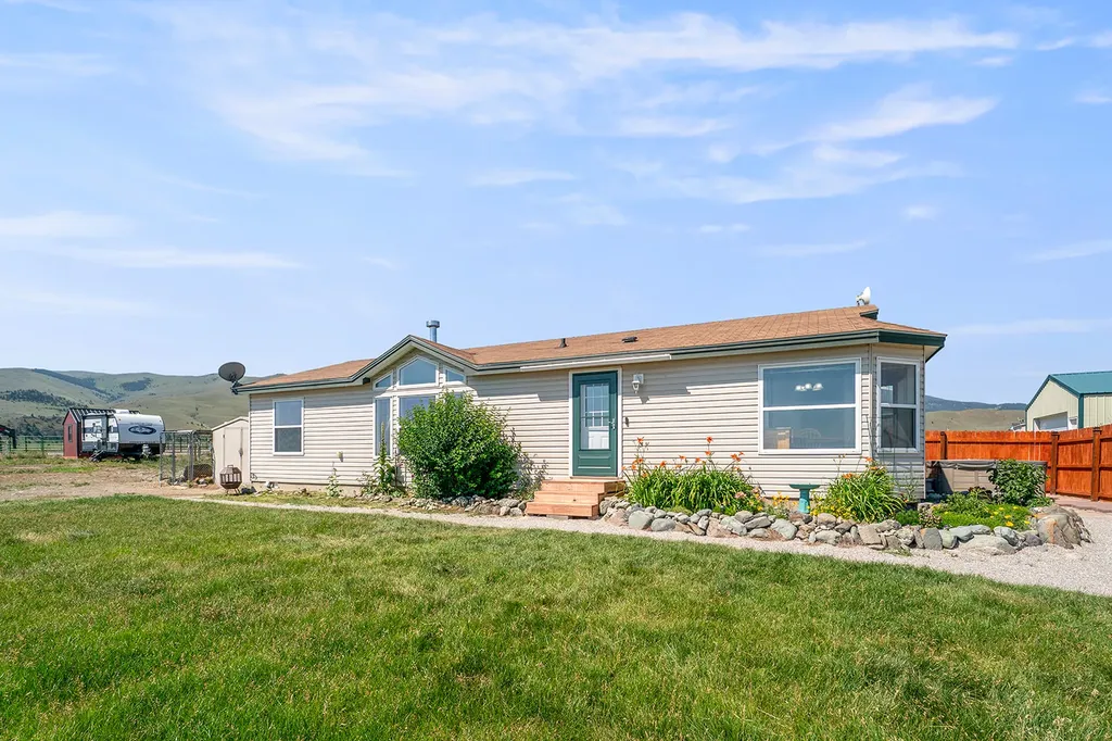 123 Weasel Creek Road Winston MT 59647