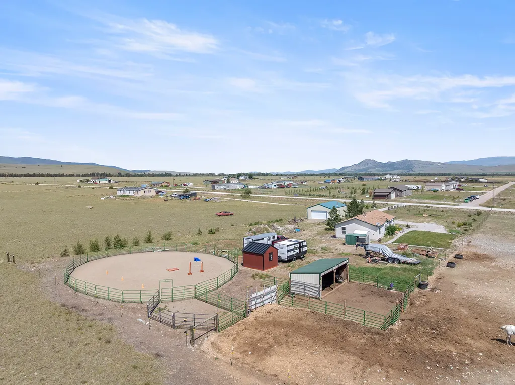 123 Weasel Creek Road Winston MT 59647