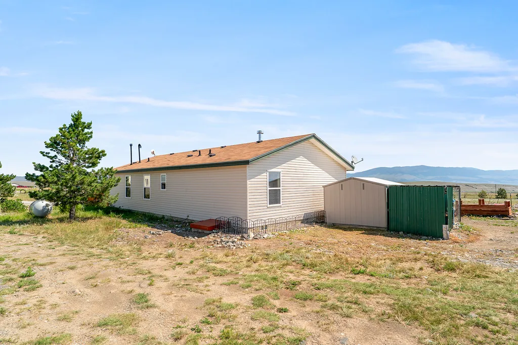123 Weasel Creek Road Winston MT 59647