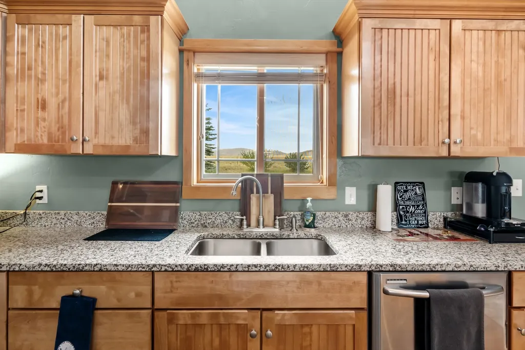 5824 Racehorse Loop Helena MT 59602
