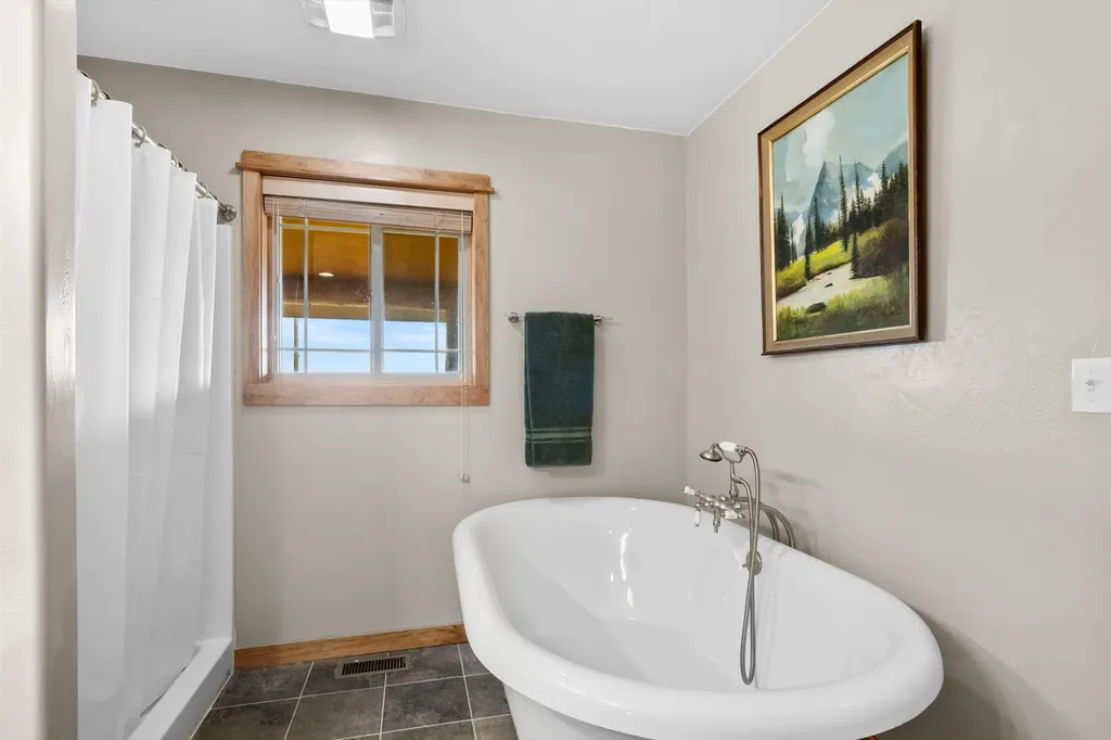 5824 Racehorse Loop Helena MT 59602