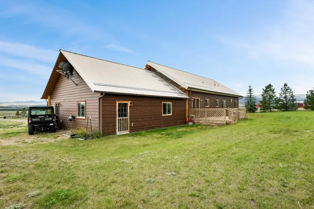 5824 Racehorse Loop Helena MT 59602