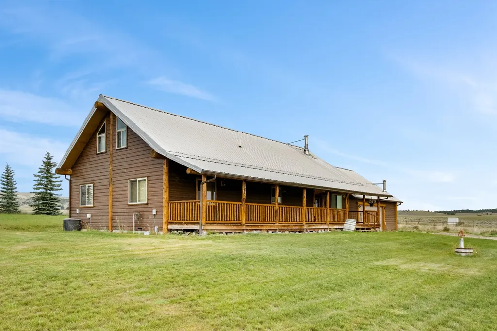 5824 Racehorse Loop Helena MT 59602