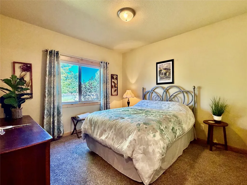 2357 Grape Arbor Court Missoula MT 59804