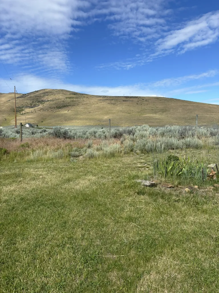 77 Sagebrush Flats Trail Hot Springs MT 59845