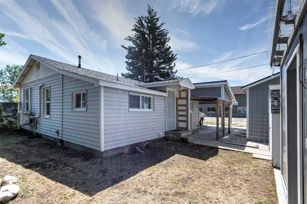 201 N 4th Street Hamilton MT 59840