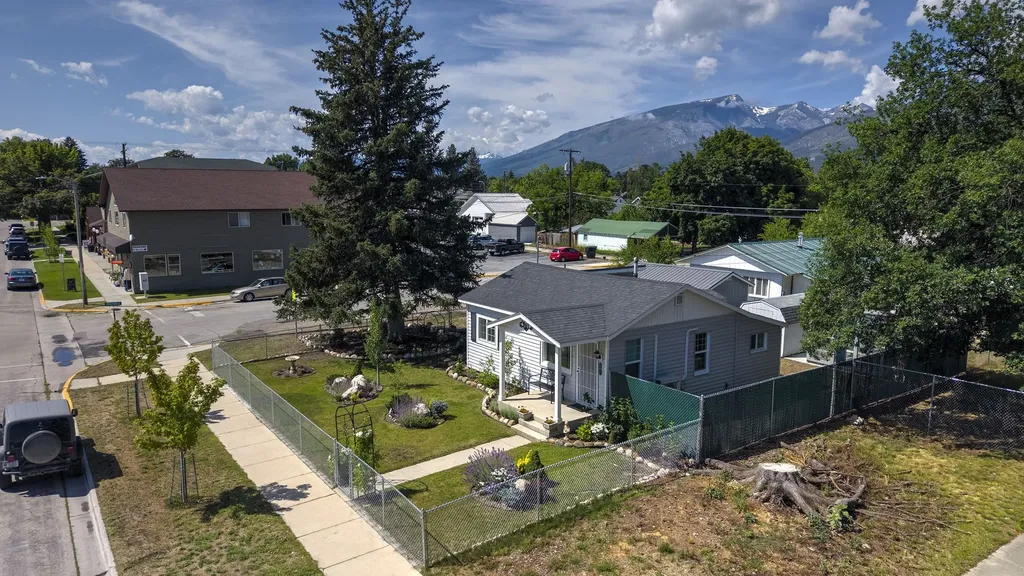 201 N 4th Street Hamilton MT 59840