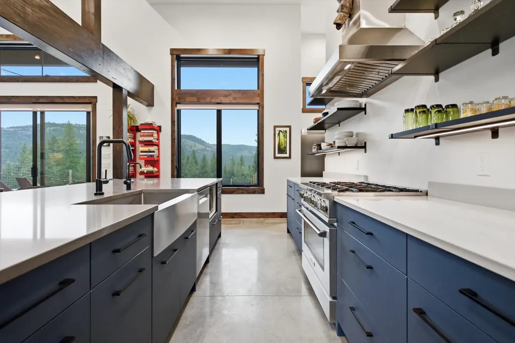 233 Wild Bill Trail Kila MT 59920