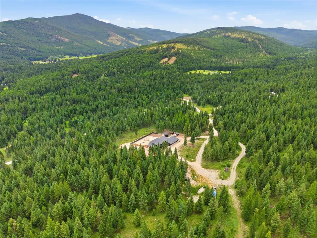 233 Wild Bill Trail Kila MT 59920