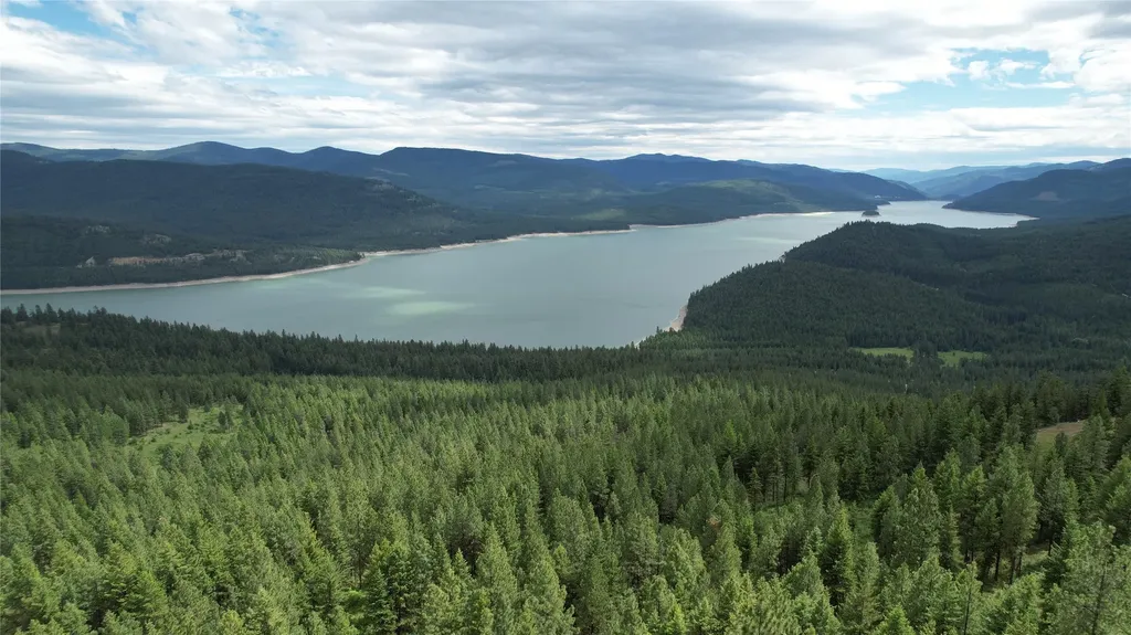 Nhn Montana Wild Resort Libby MT 59923