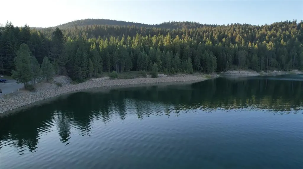 Nhn Montana Wild Resort Libby MT 59923