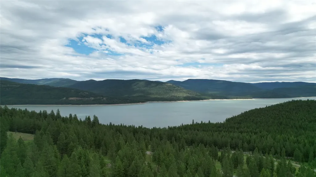 Nhn Montana Wild Resort Libby MT 59923