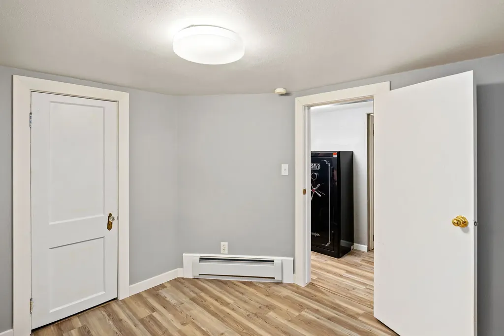 1515 Colorado Avenue Black Eagle MT 59414