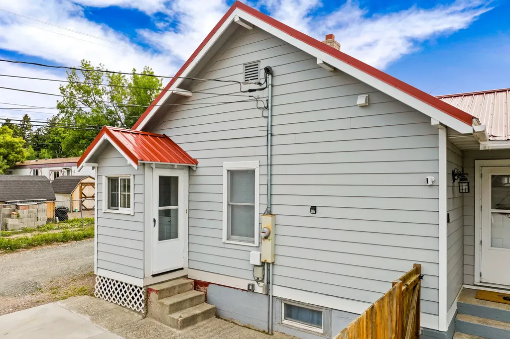 1515 Colorado Avenue Black Eagle MT 59414