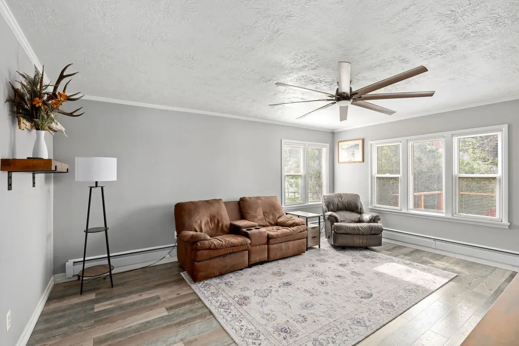 1515 Colorado Avenue Black Eagle MT 59414