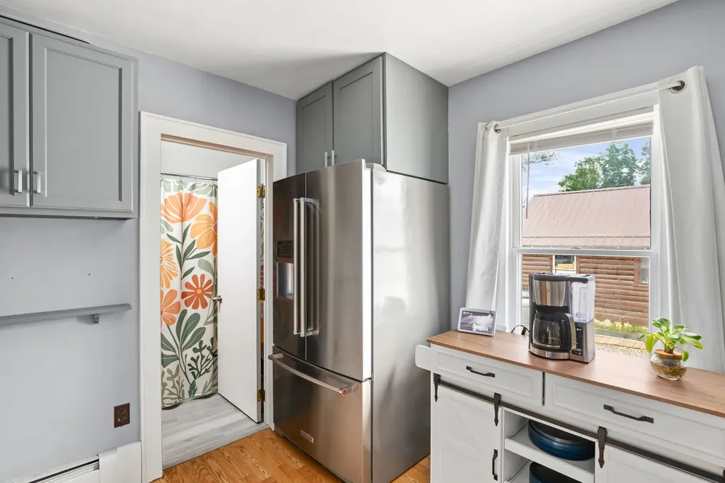 1515 Colorado Avenue Black Eagle MT 59414
