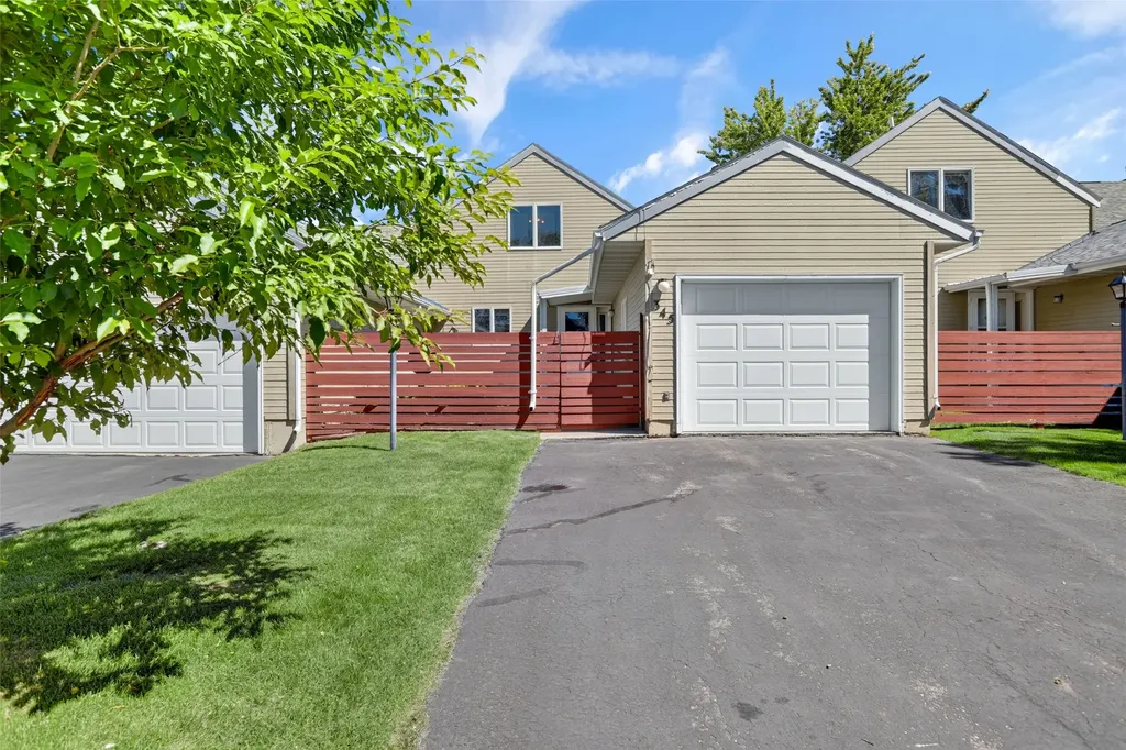 345 Lamplighter Lane Great Falls MT 59405