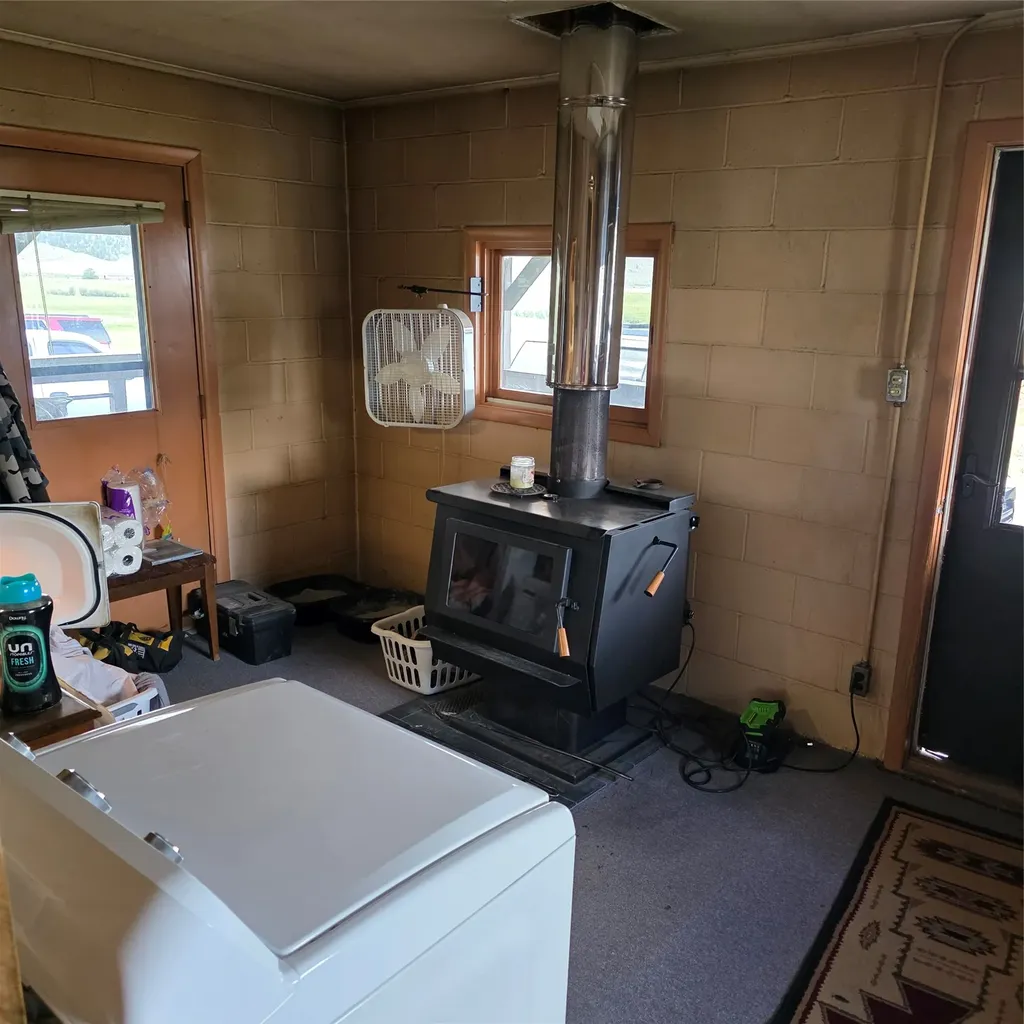 412 Freeze Out Lane Deer Lodge MT 59722