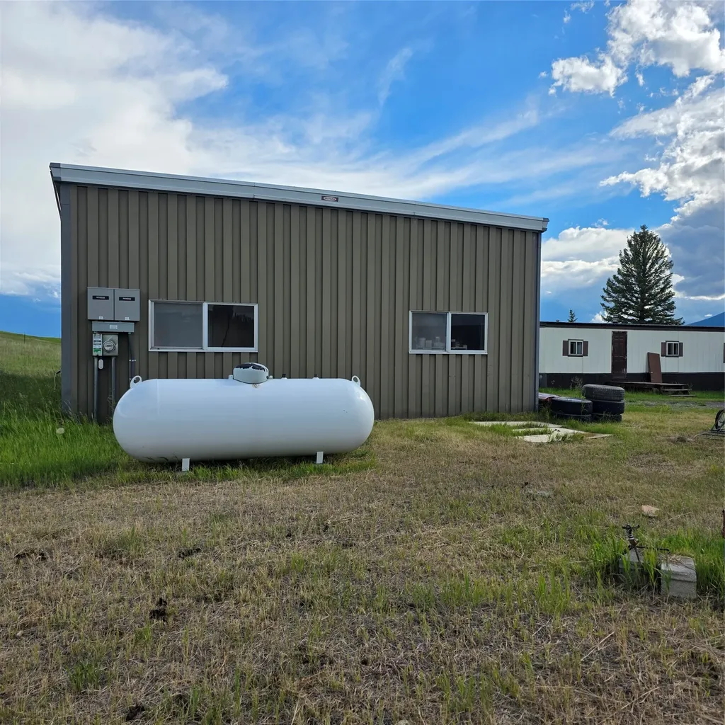 412 Freeze Out Lane Deer Lodge MT 59722