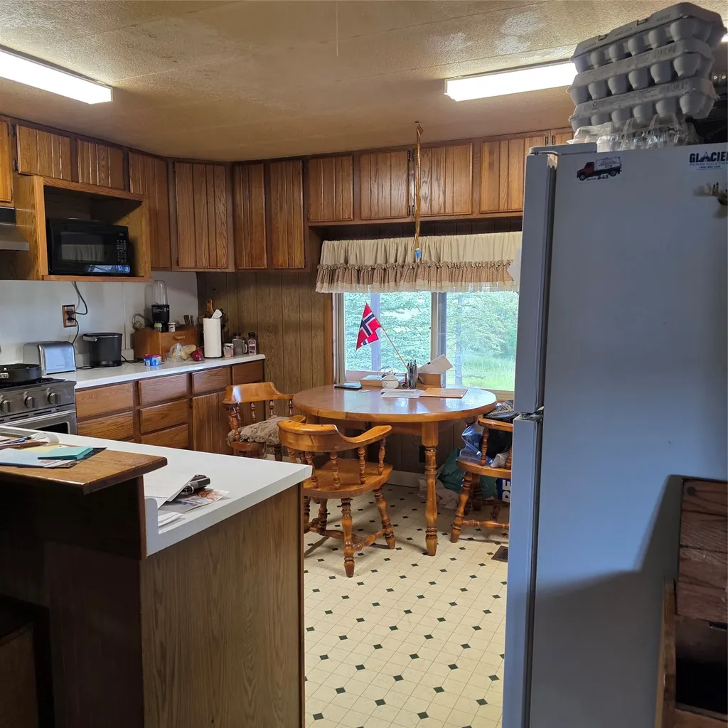 412 Freeze Out Lane Deer Lodge MT 59722