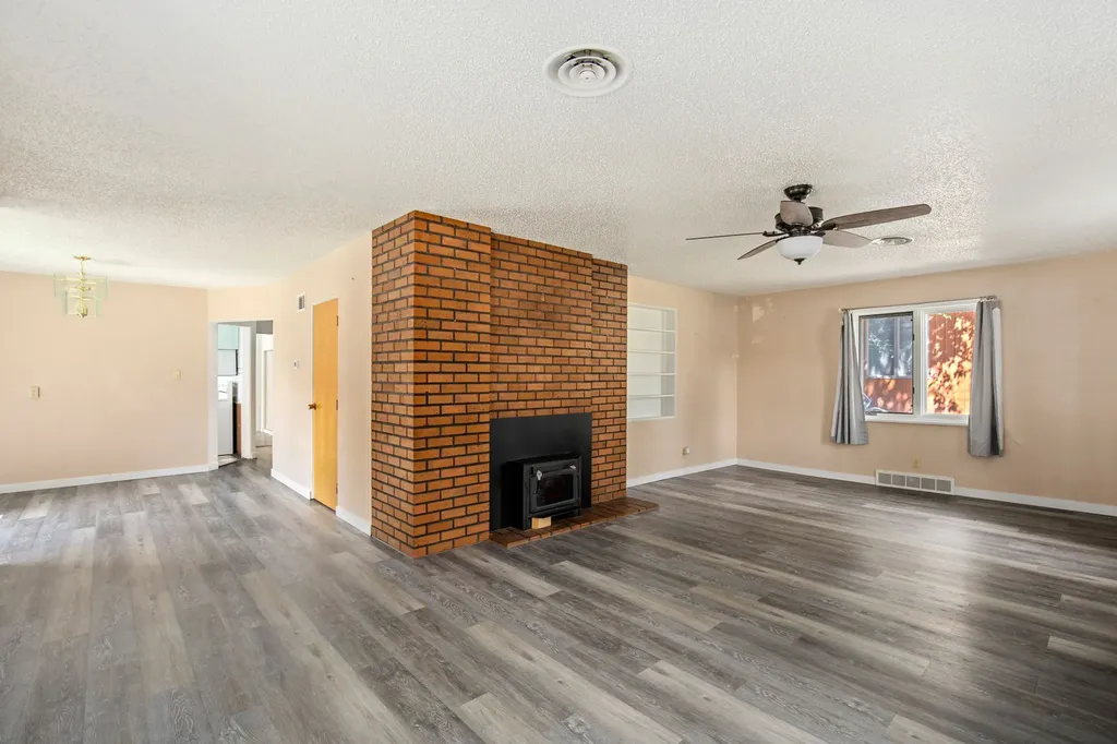 1801 1st Avenue S Great Falls MT 59401