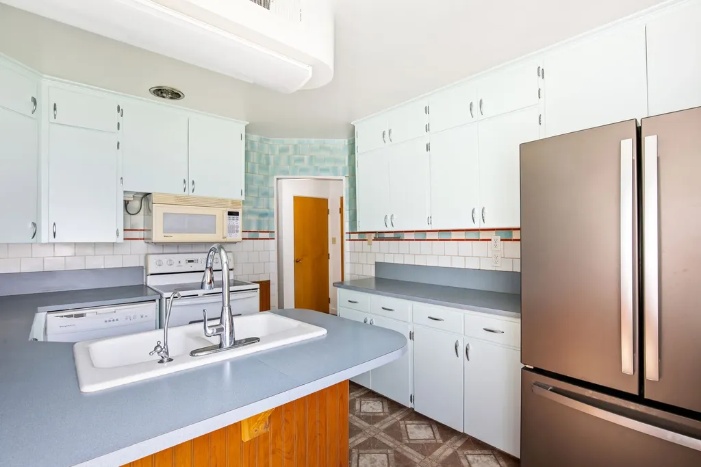1801 1st Avenue S Great Falls MT 59401