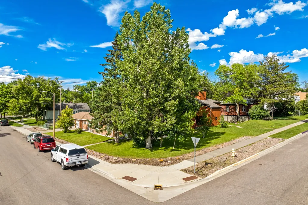 1801 1st Avenue S Great Falls MT 59401