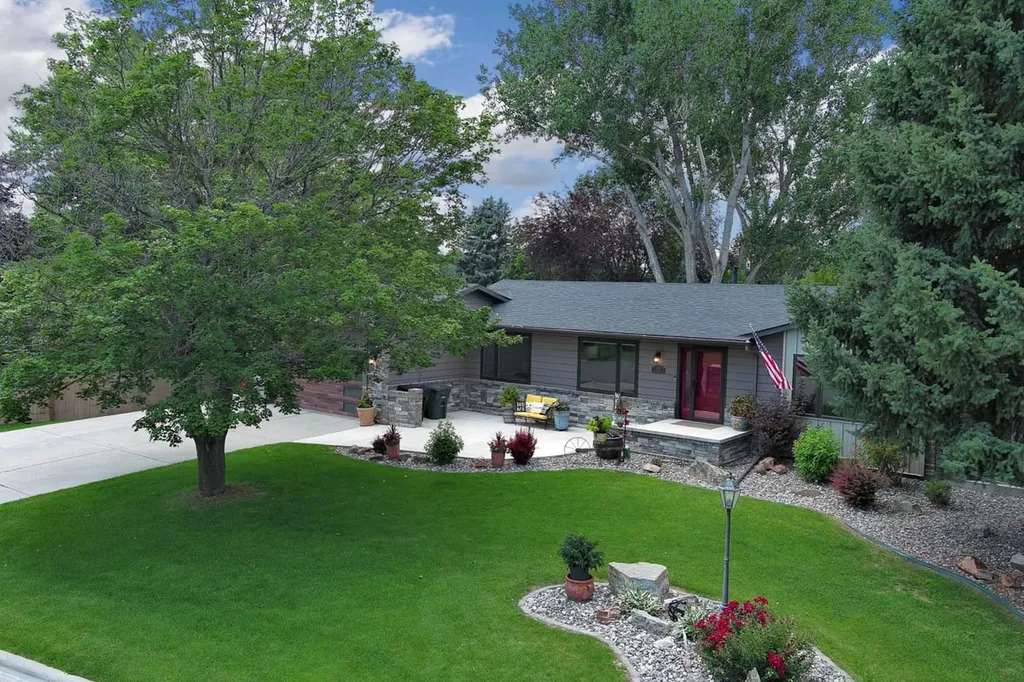 3214 Jack Burke Lane Billings MT 59106
