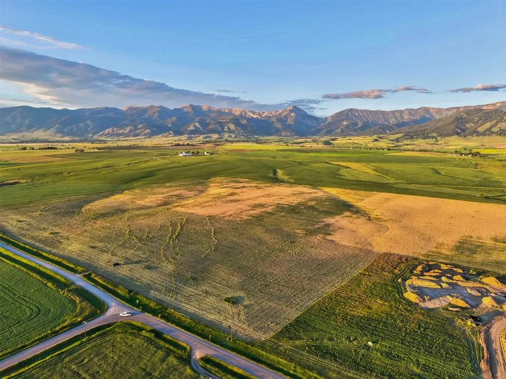 3961 Penwell Bridge Road Belgrade MT 59714