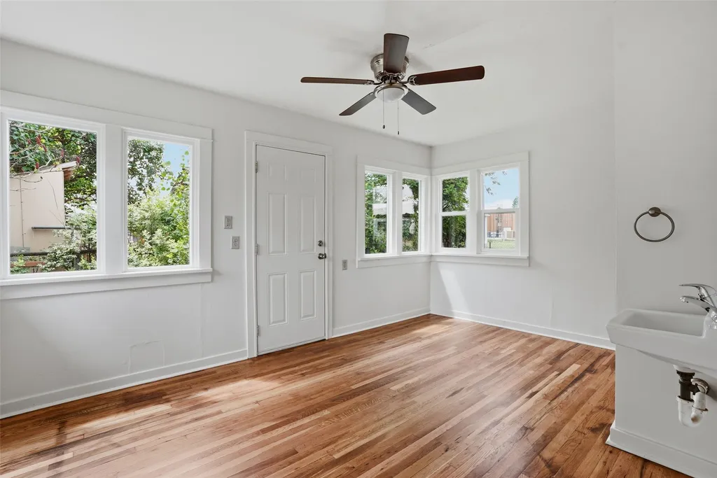1093 Eastside Highway Corvallis MT 59828