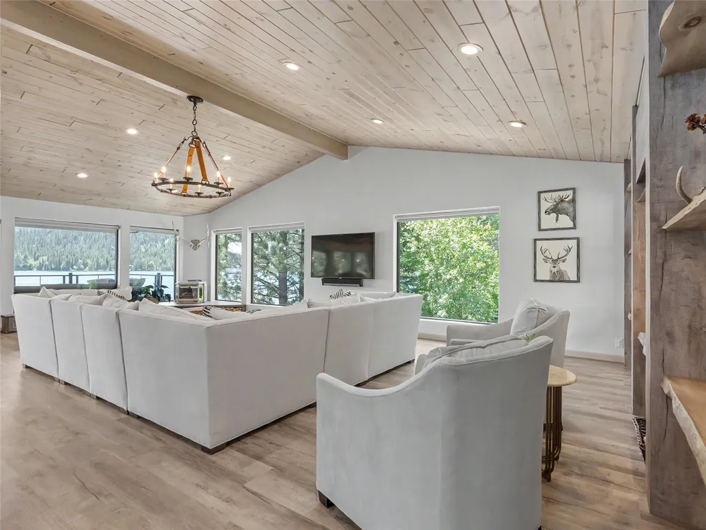16415 Mt Highway 83 Bigfork MT 59911