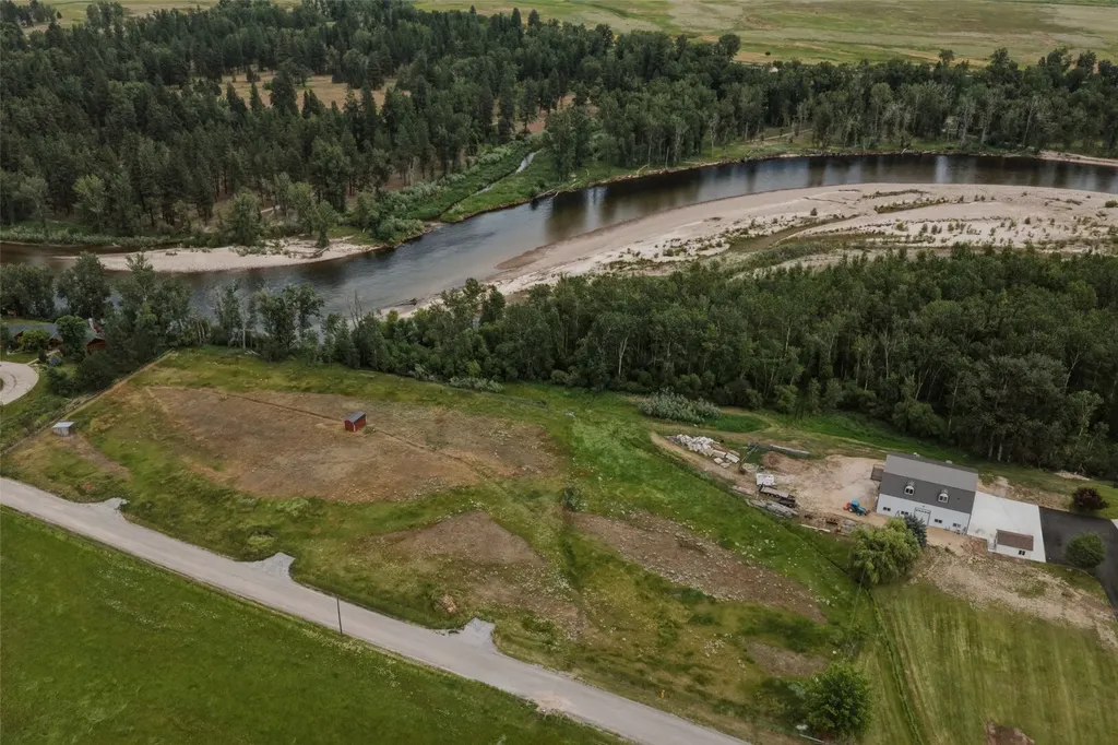 4182 Stevensville River Road Stevensville MT 59870