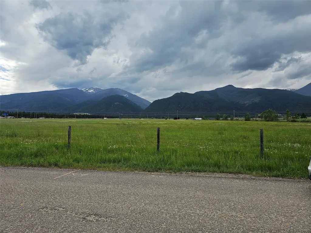 4182 Stevensville River Road Stevensville MT 59870