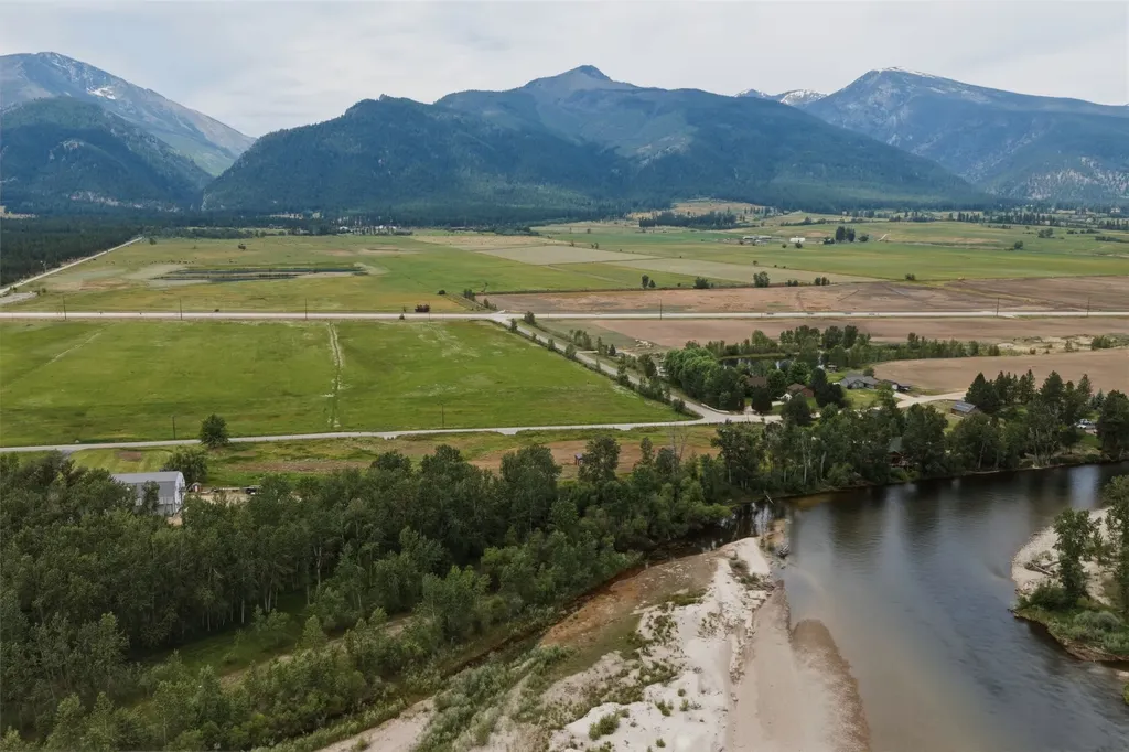 4182 Stevensville River Road Stevensville MT 59870