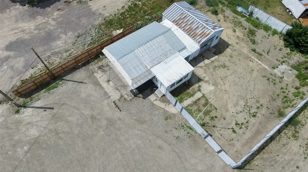22 Crossroad Way Libby MT 59923
