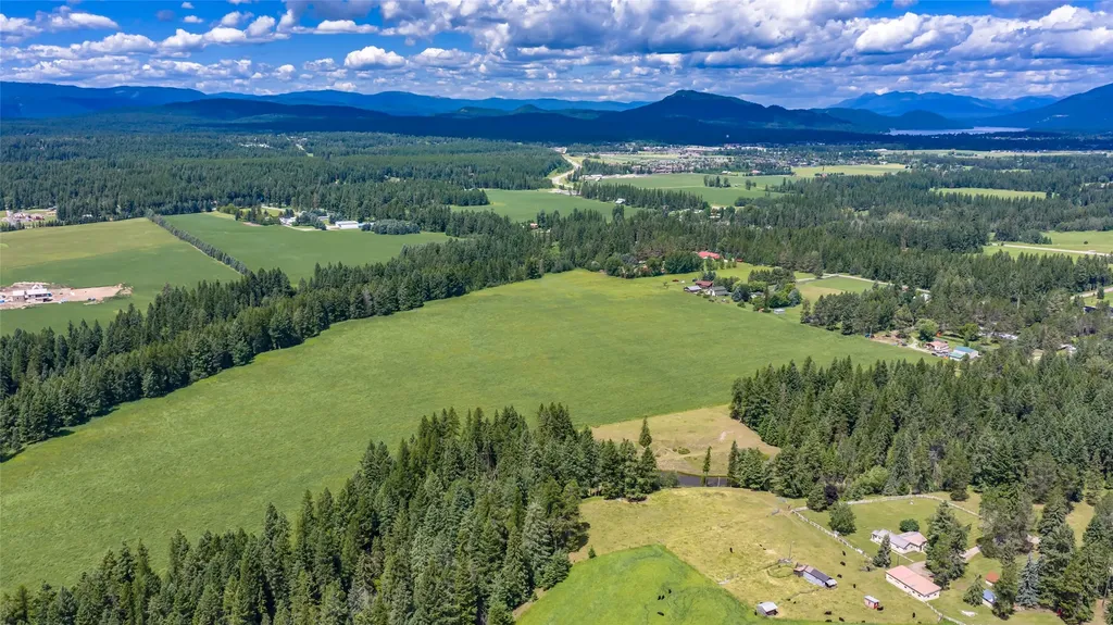 300 Barnes Lane Columbia Falls MT 59912