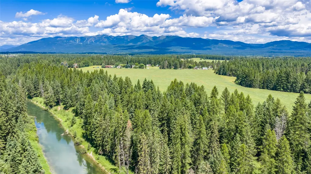 300 Barnes Lane Columbia Falls MT 59912