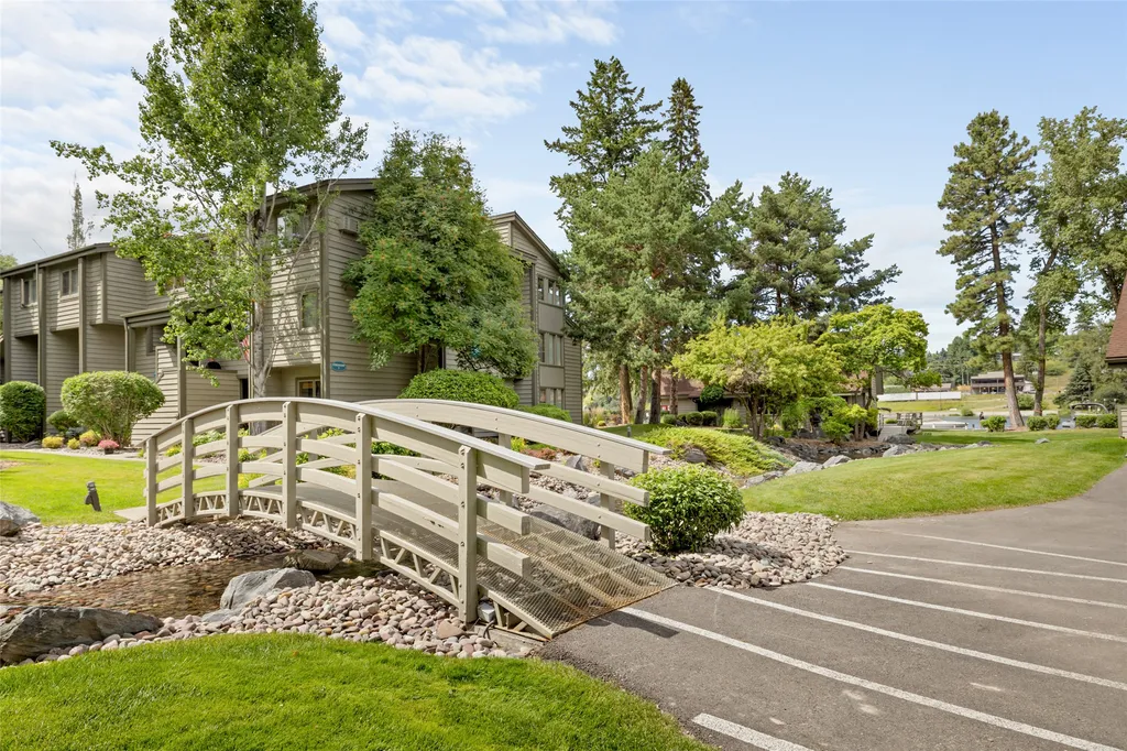 270 Bridge Street Bigfork MT 59911