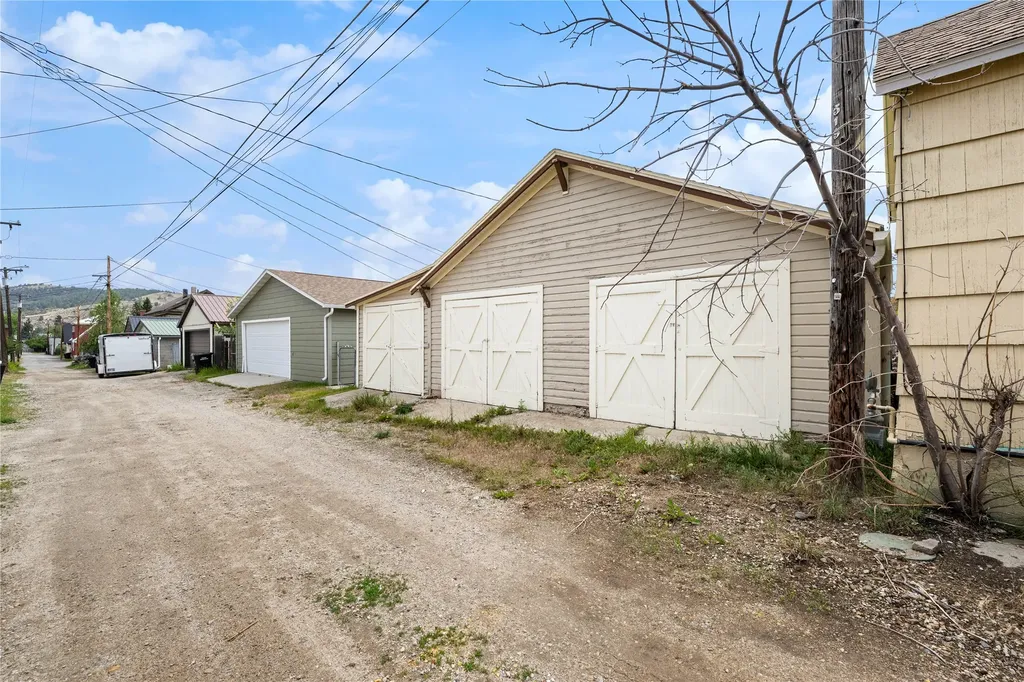 514 Locust Street Anaconda MT 59711