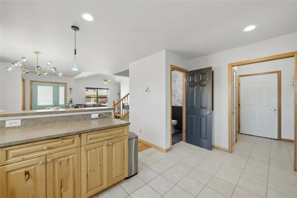 940 Expedition Trail Helena MT 59602