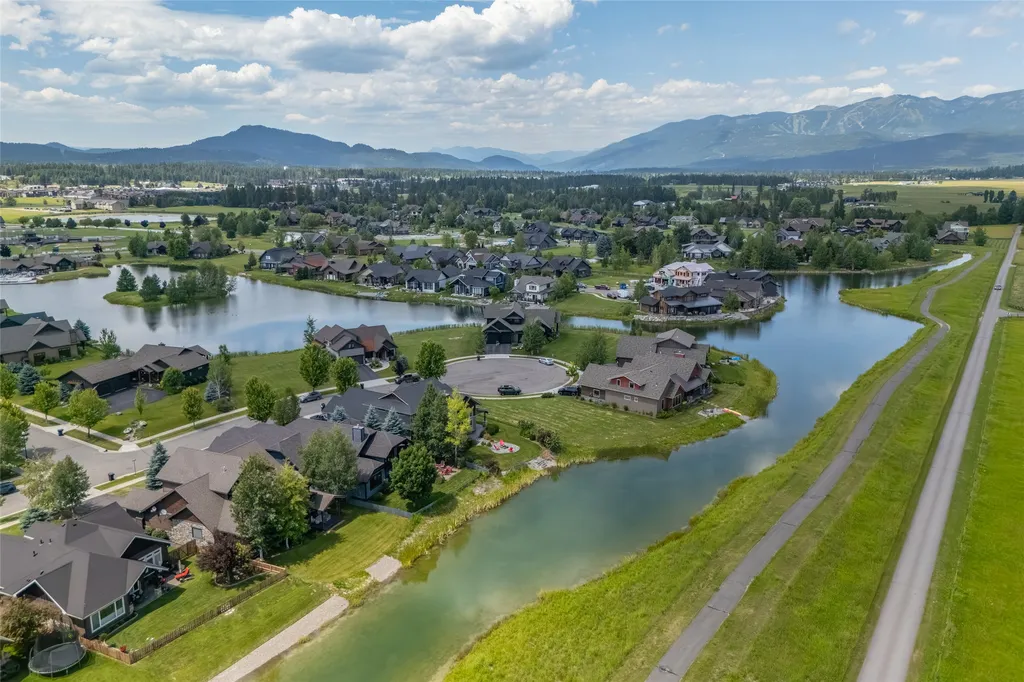 4993 Flatwater Drive Whitefish MT 59937