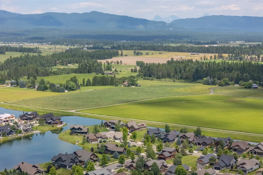 4993 Flatwater Drive Whitefish MT 59937