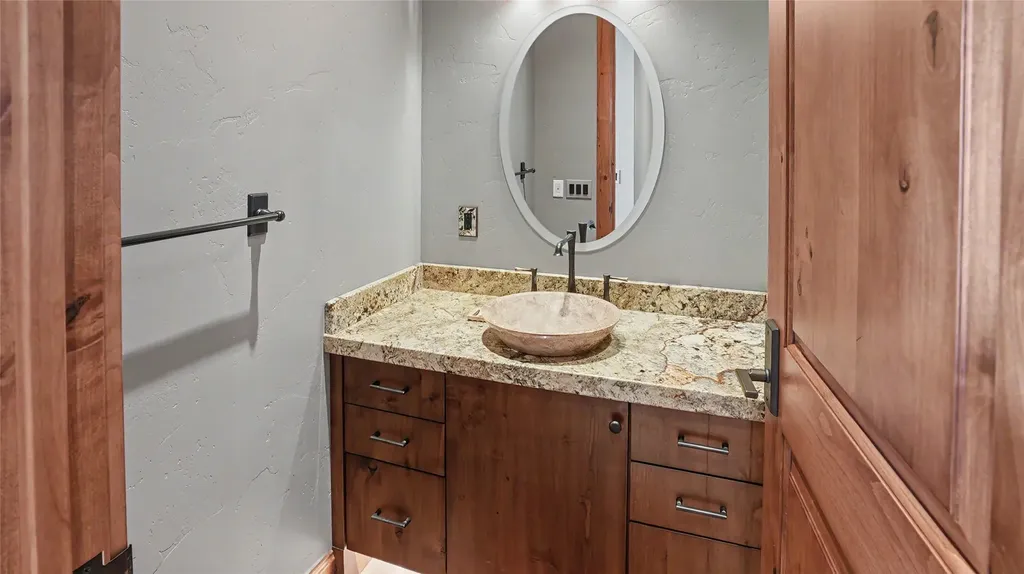 4030 N Ashley Lake Road Kalispell MT 59901
