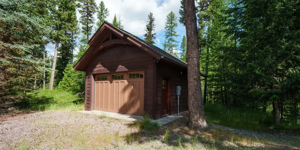 4030 N Ashley Lake Road Kalispell MT 59901
