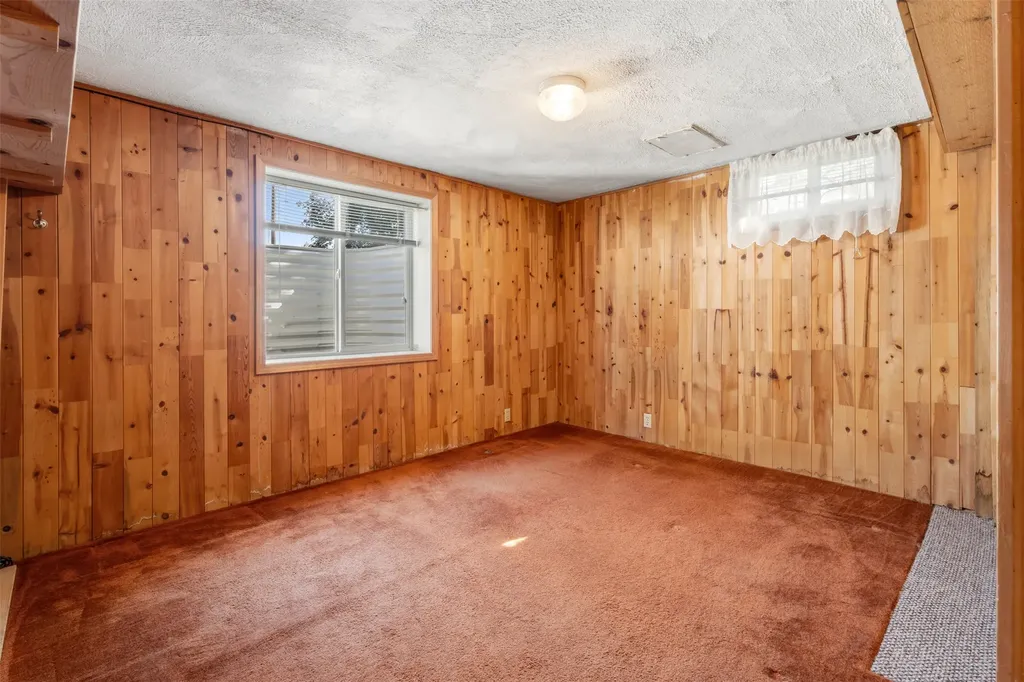104 Agnes Avenue Missoula MT 59801