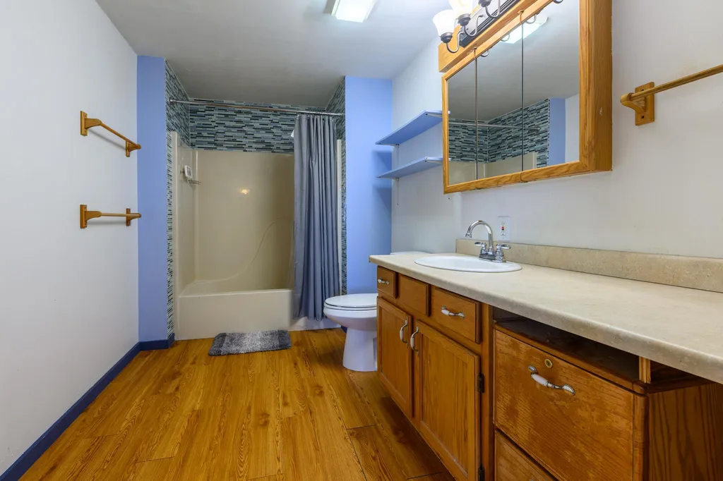 319 Scenic Drive Eureka MT 59917