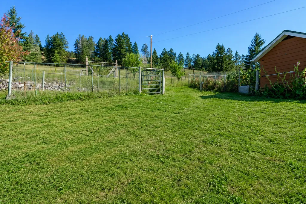 319 Scenic Drive Eureka MT 59917