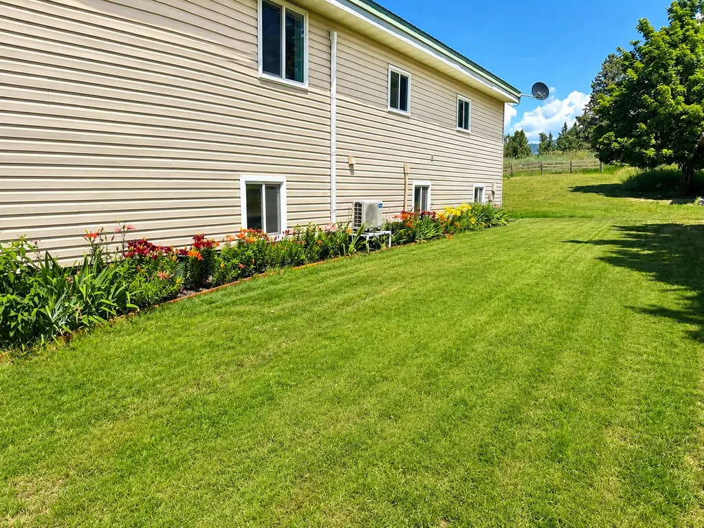 319 Scenic Drive Eureka MT 59917